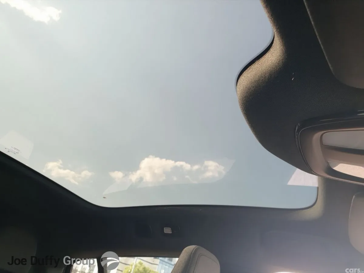 Volvo C40 SUV, Electric, 2023, Black