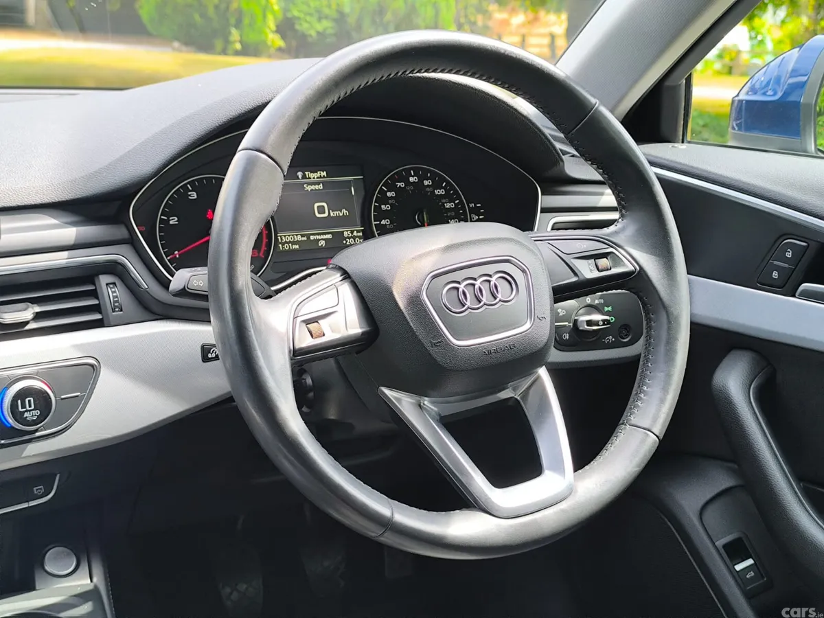 Audi A4 Saloon, Diesel, 2017, Blue