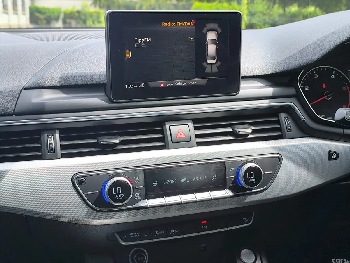 Audi A4 Saloon, Diesel, 2017, Blue