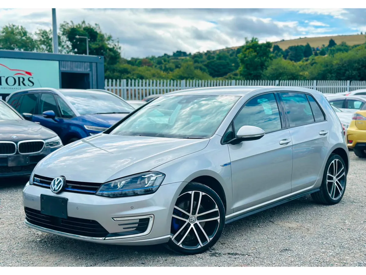 Volkswagen Golf Hatchback, Petrol Plug-in Hybrid, 2016, Silver