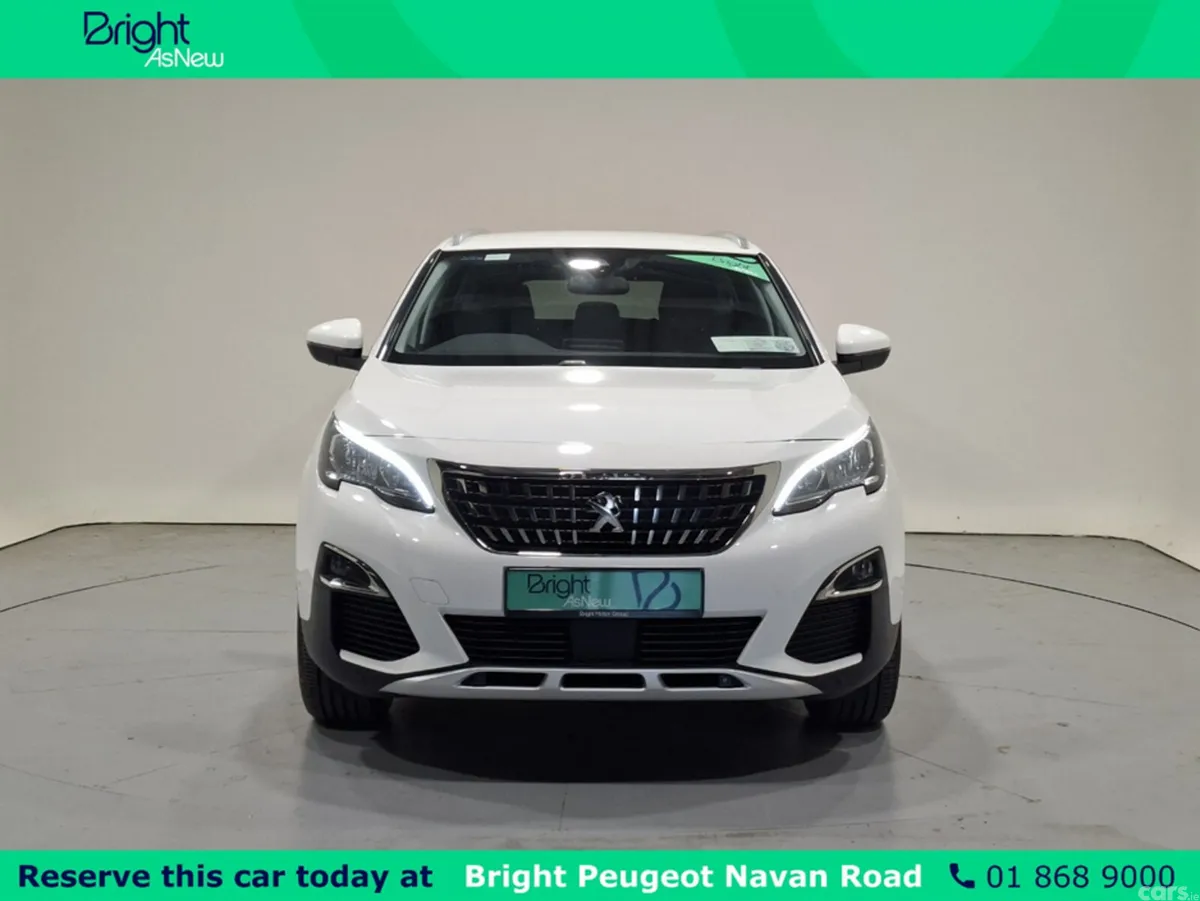 Peugeot 5008 MPV, Diesel, 2020, White