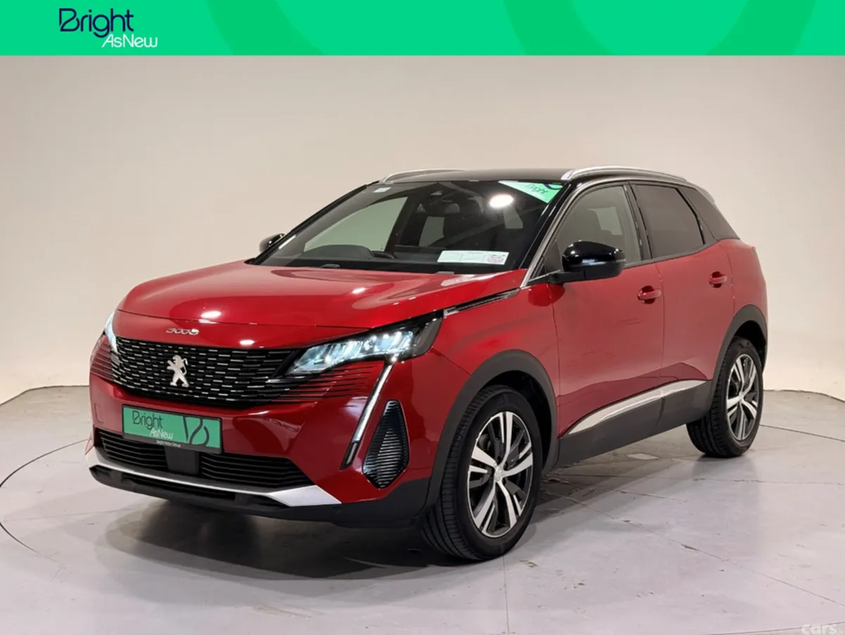 Peugeot 3008 MPV, Petrol, 2023, Red