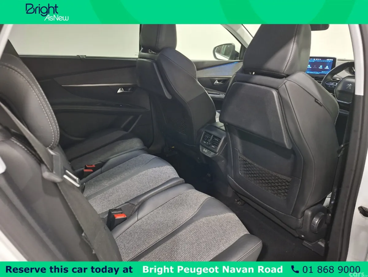 Peugeot 5008 MPV, Diesel, 2020, White