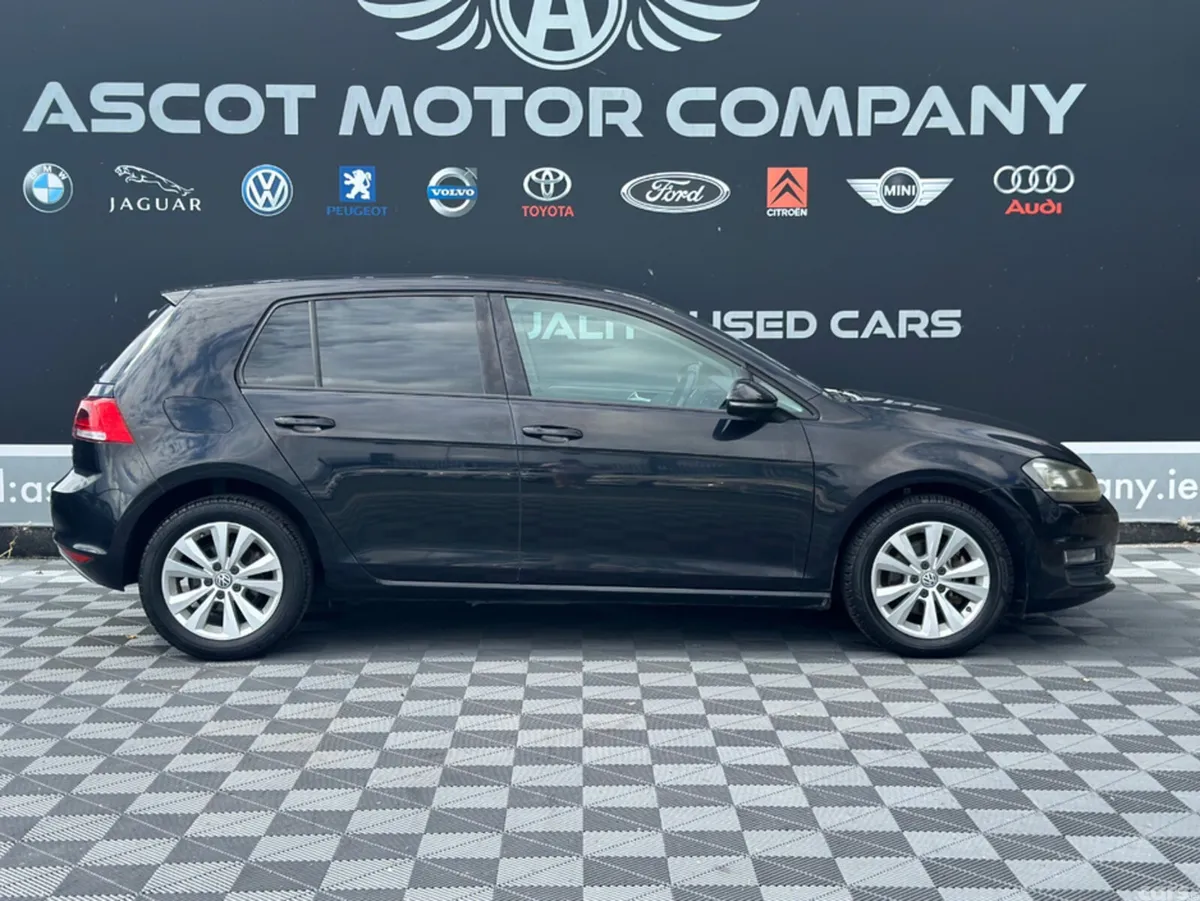 Volkswagen Golf Hatchback, Petrol, 2013, Black