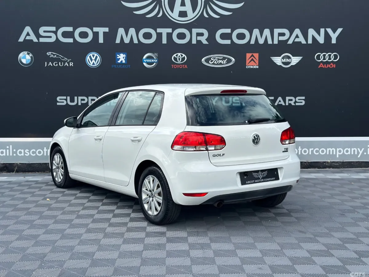 Volkswagen Golf Hatchback, Petrol, 2013, White