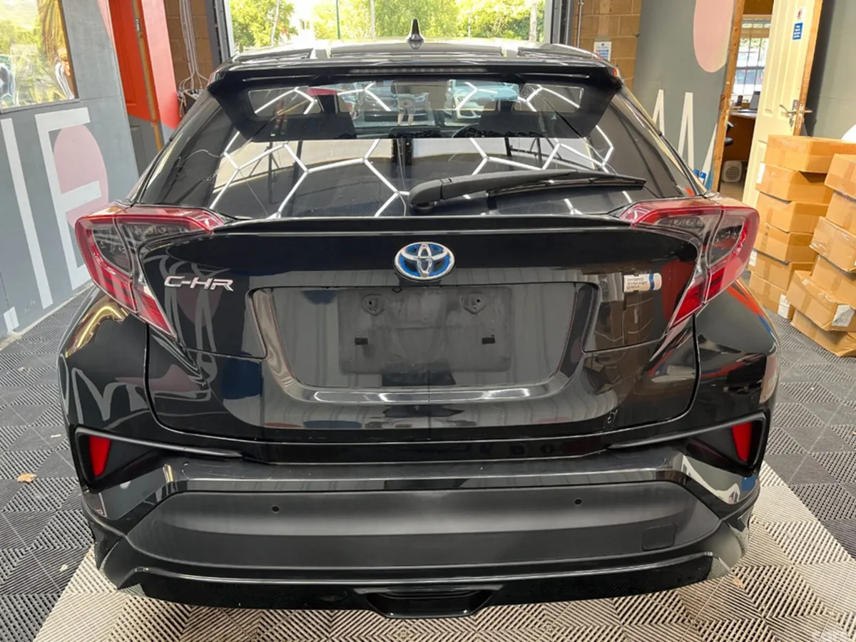 Toyota C-HR SUV, Petrol Hybrid, 2019, Black