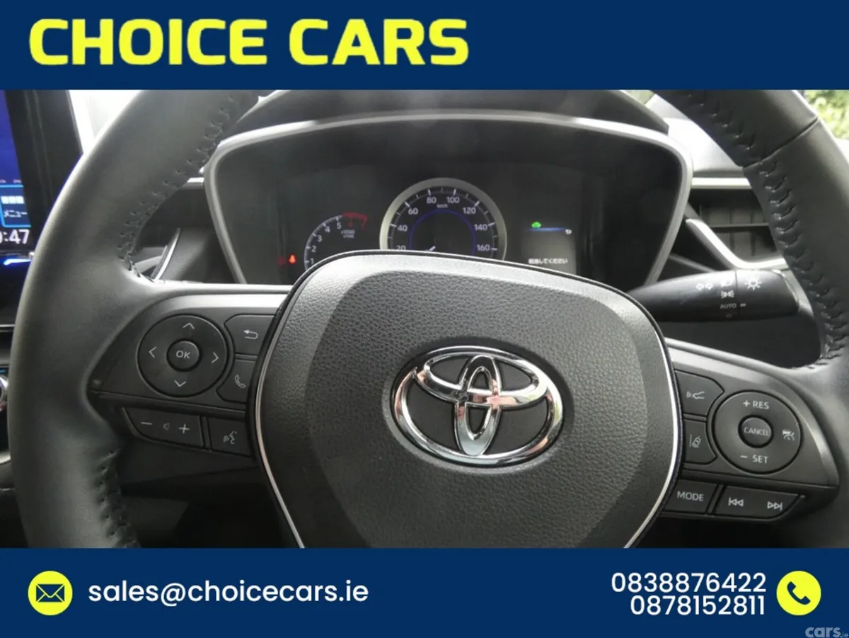 Toyota Corolla Hatchback, Petrol Hybrid, 2019, White