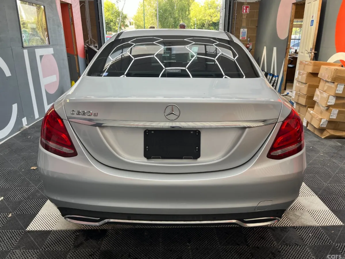 Mercedes-Benz C-Class Saloon, Petrol, 2016, Silver