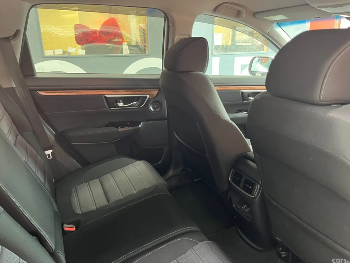 Honda CR-V SUV, Petrol Hybrid, 2019, White