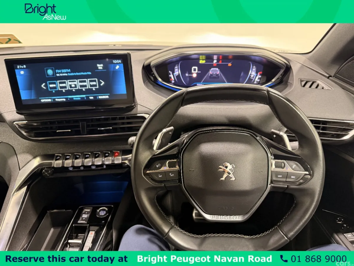 Peugeot 5008 MPV, Petrol, 2023, Blue
