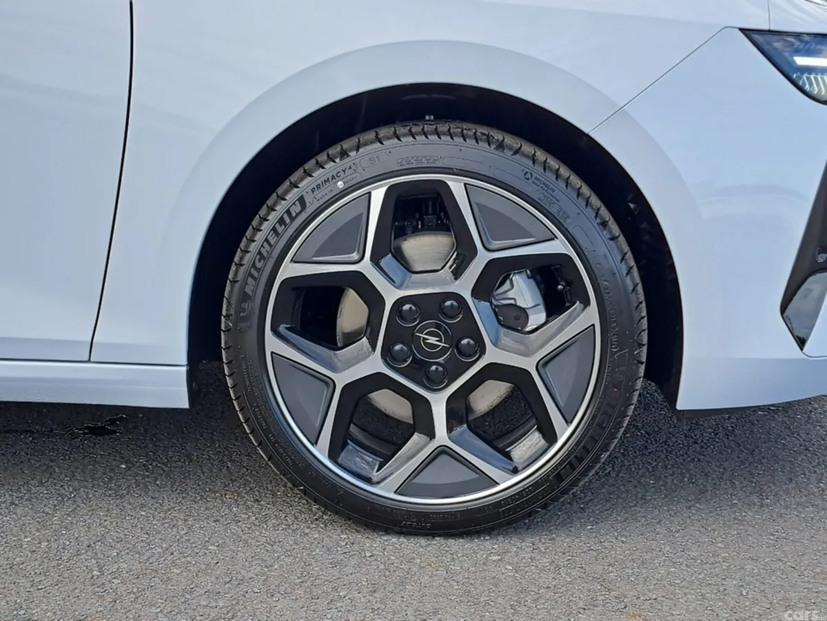 Opel Astra Hatchback, Diesel, 2027, White