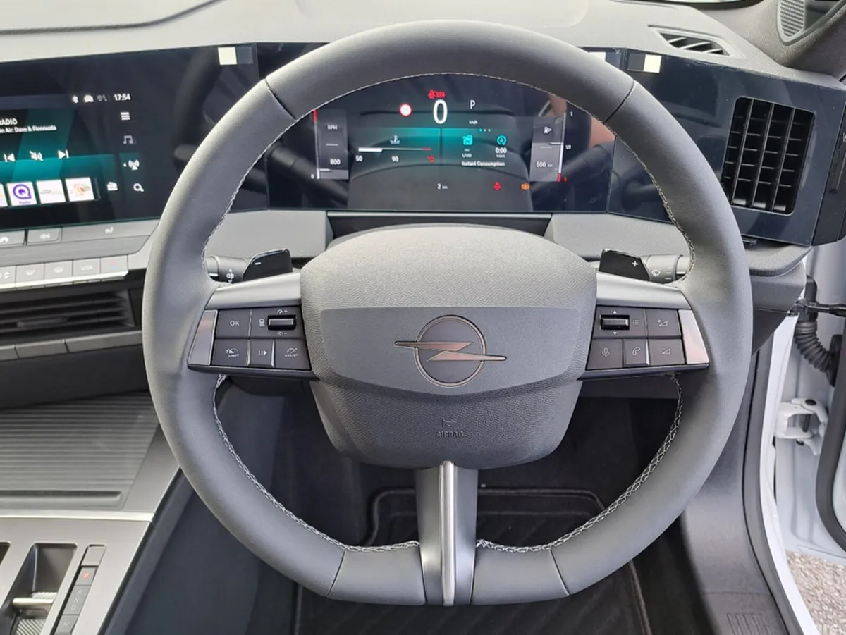 Opel Astra Hatchback, Diesel, 2027, White