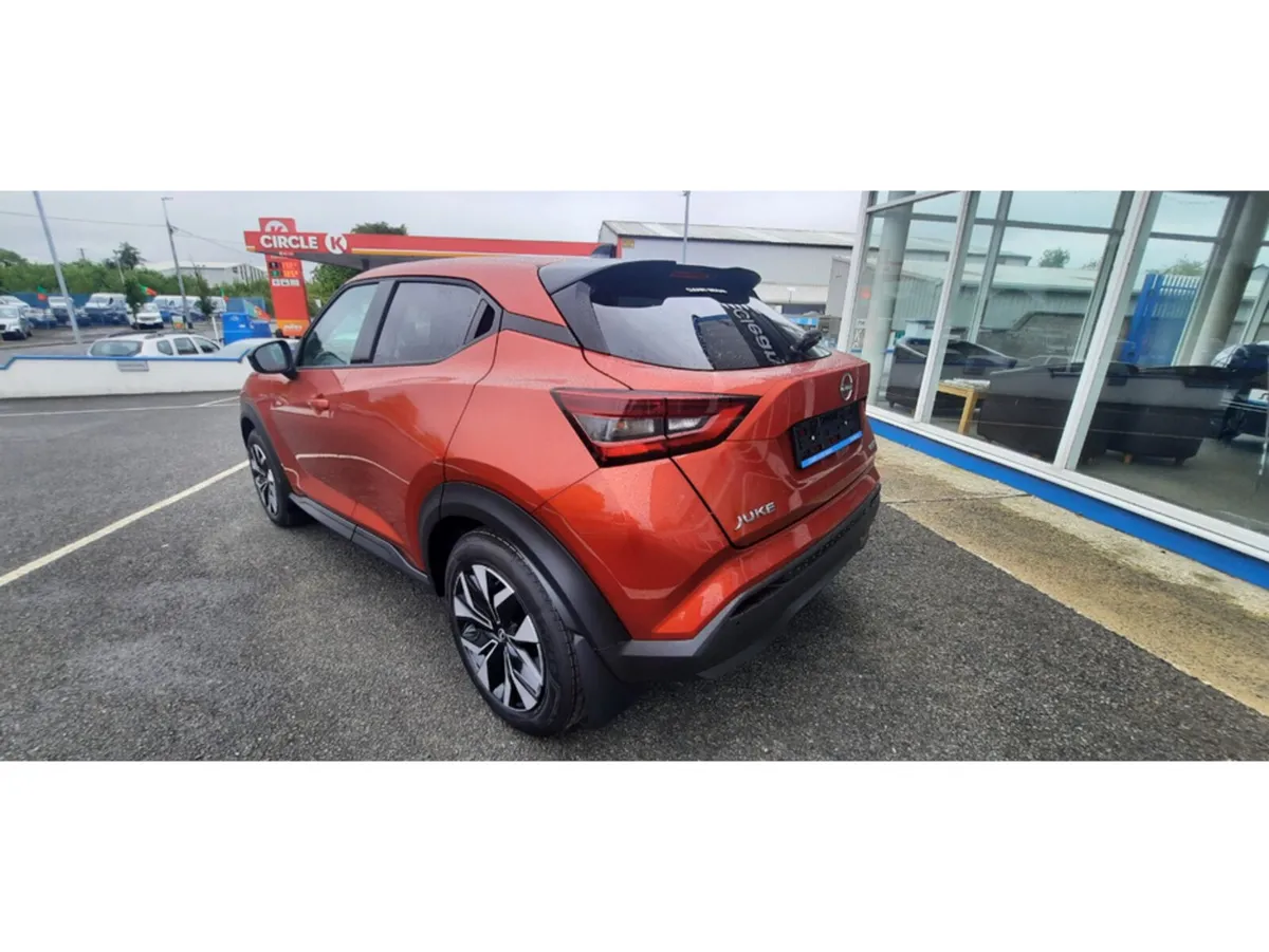 Nissan Juke Hatchback, Petrol Hybrid, 2026, Red