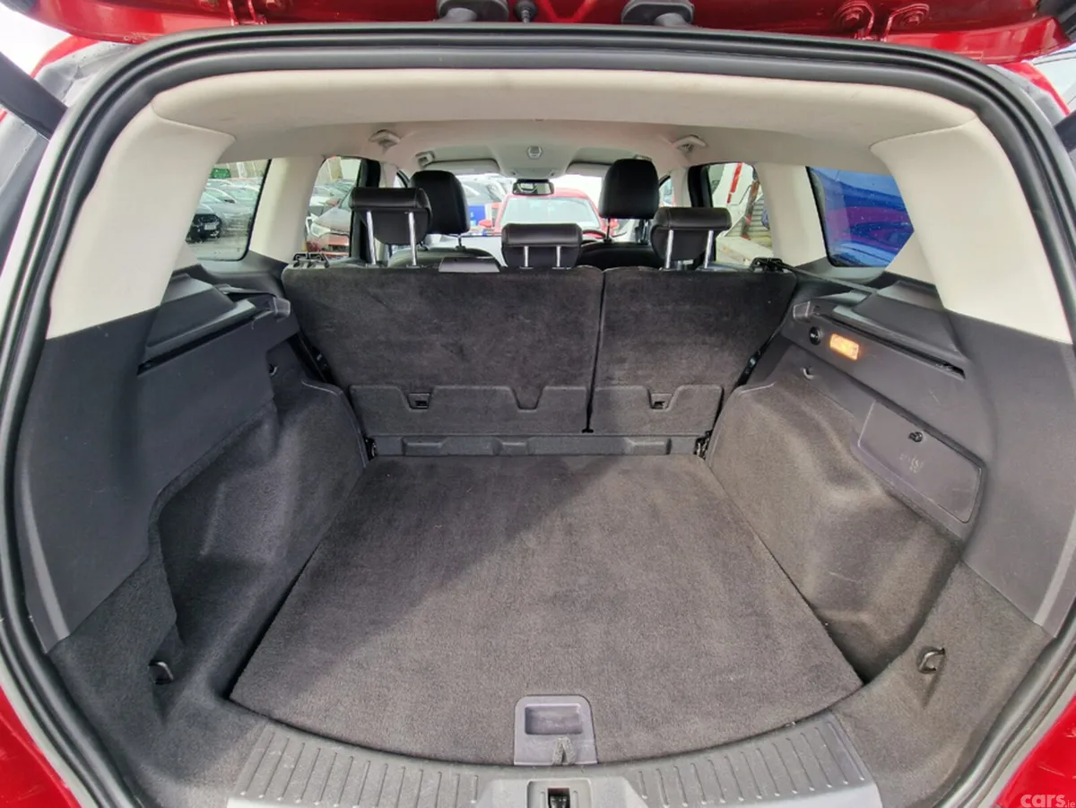 Ford Kuga SUV, Diesel, 2016, Red