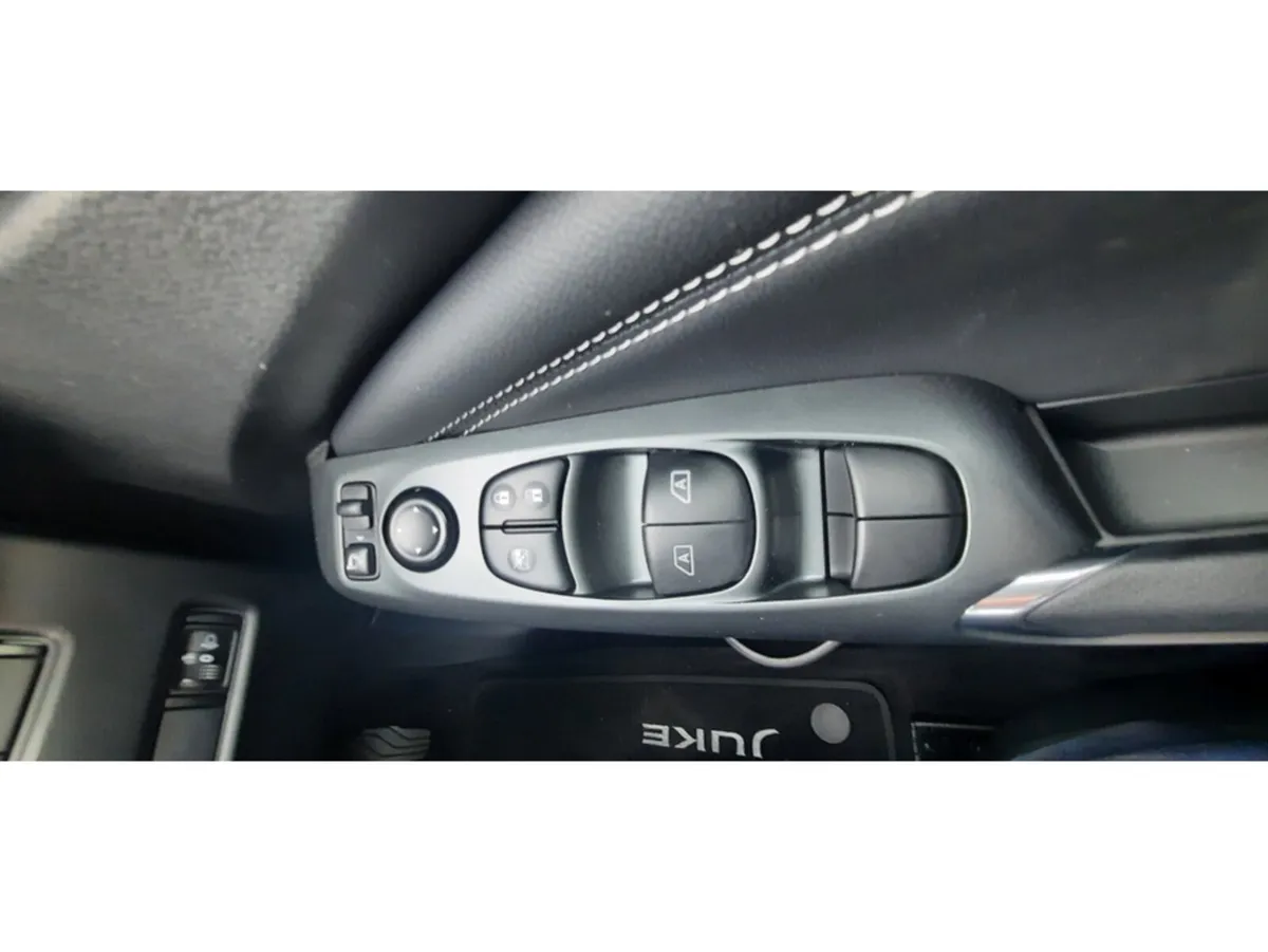 Nissan Juke Hatchback, Petrol Hybrid, 2026, Red