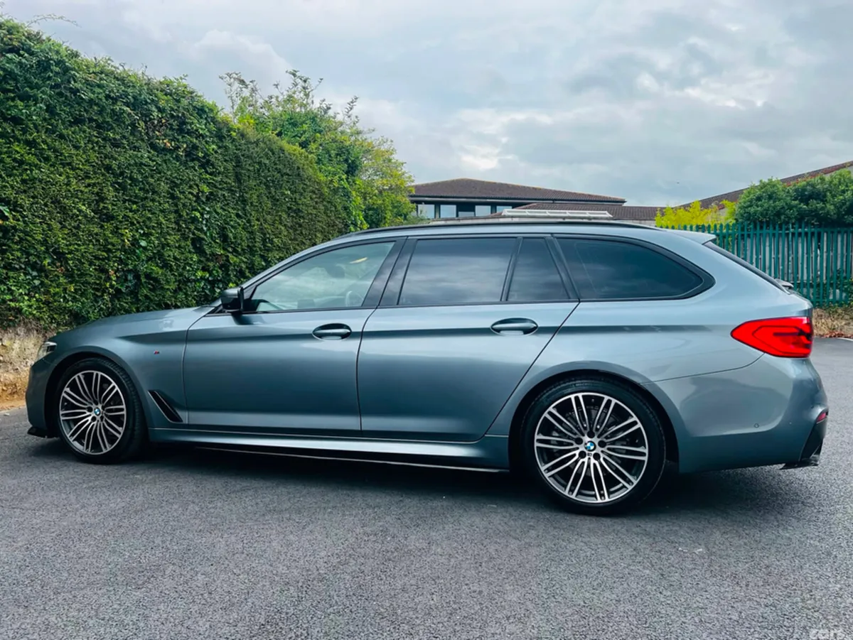 BMW 5-Series Estate, Diesel, 2020, Grey