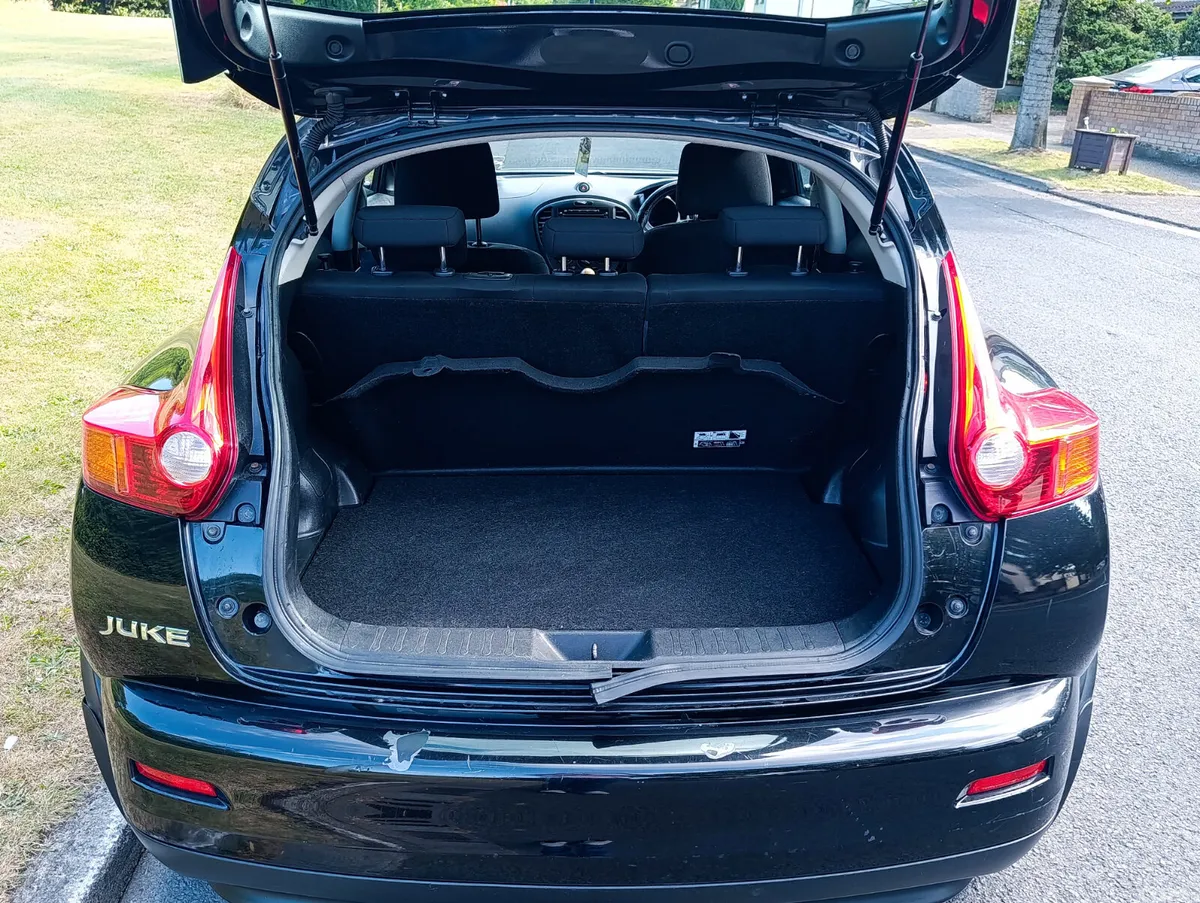 Nissan Juke SUV, Petrol, 2012, Black
