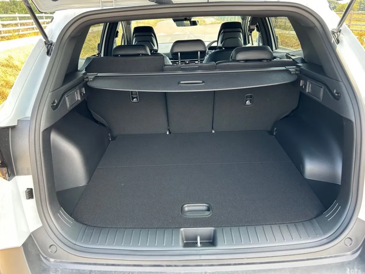 Kia Sportage SUV, Diesel, 2027, White
