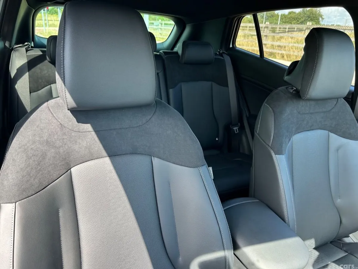 Kia Sportage SUV, Diesel, 2027, White