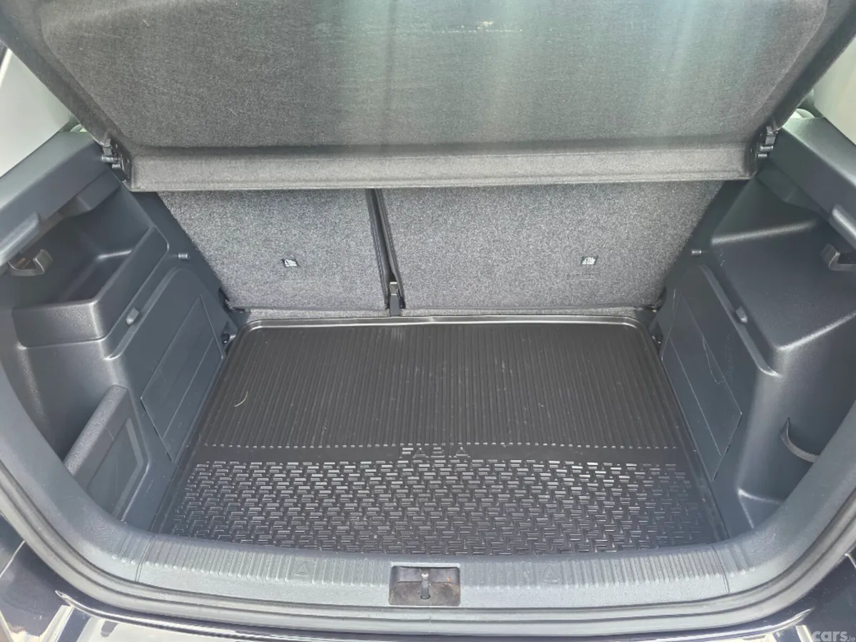 Skoda Fabia Hatchback, Petrol, 2017, Black