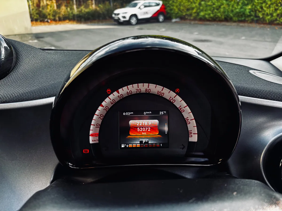 Smart Forfour Hatchback, Petrol, 2016, Red