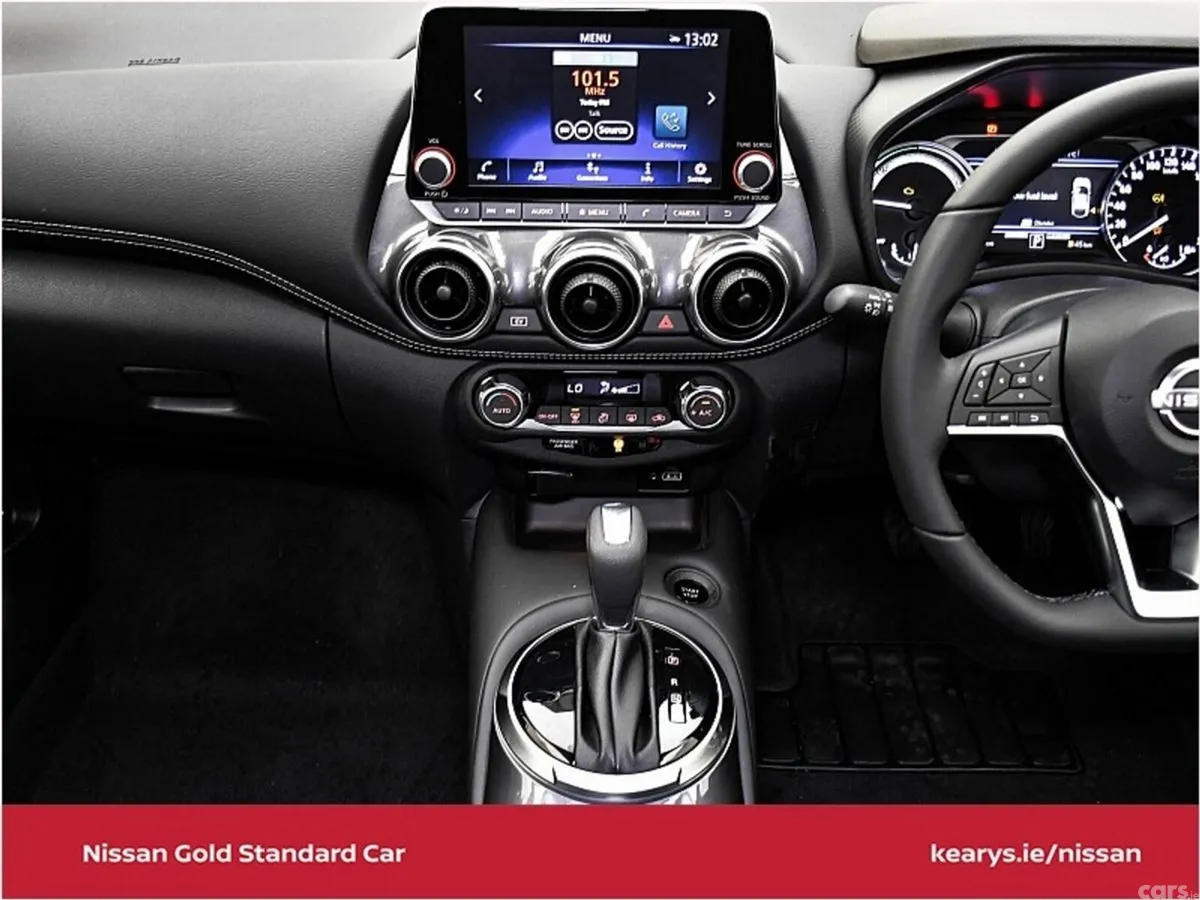 Nissan Juke SUV, Petrol Hybrid, 2024, Silver