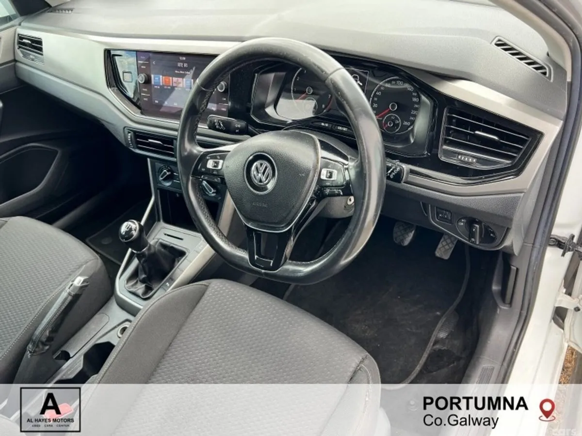 Volkswagen Polo Hatchback, Petrol, 2020, White