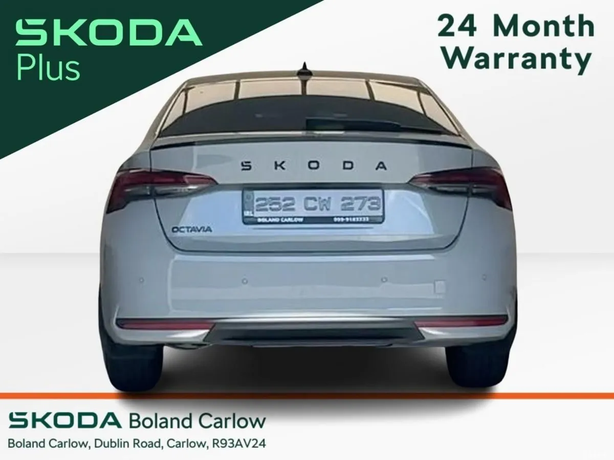 Skoda Octavia Saloon, Diesel, 2025, Grey
