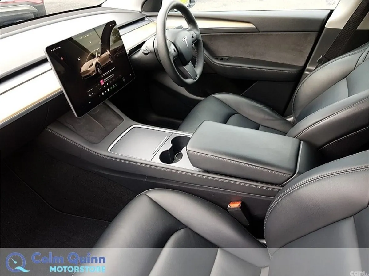 Tesla Model Y Saloon, Electric, 2023, White