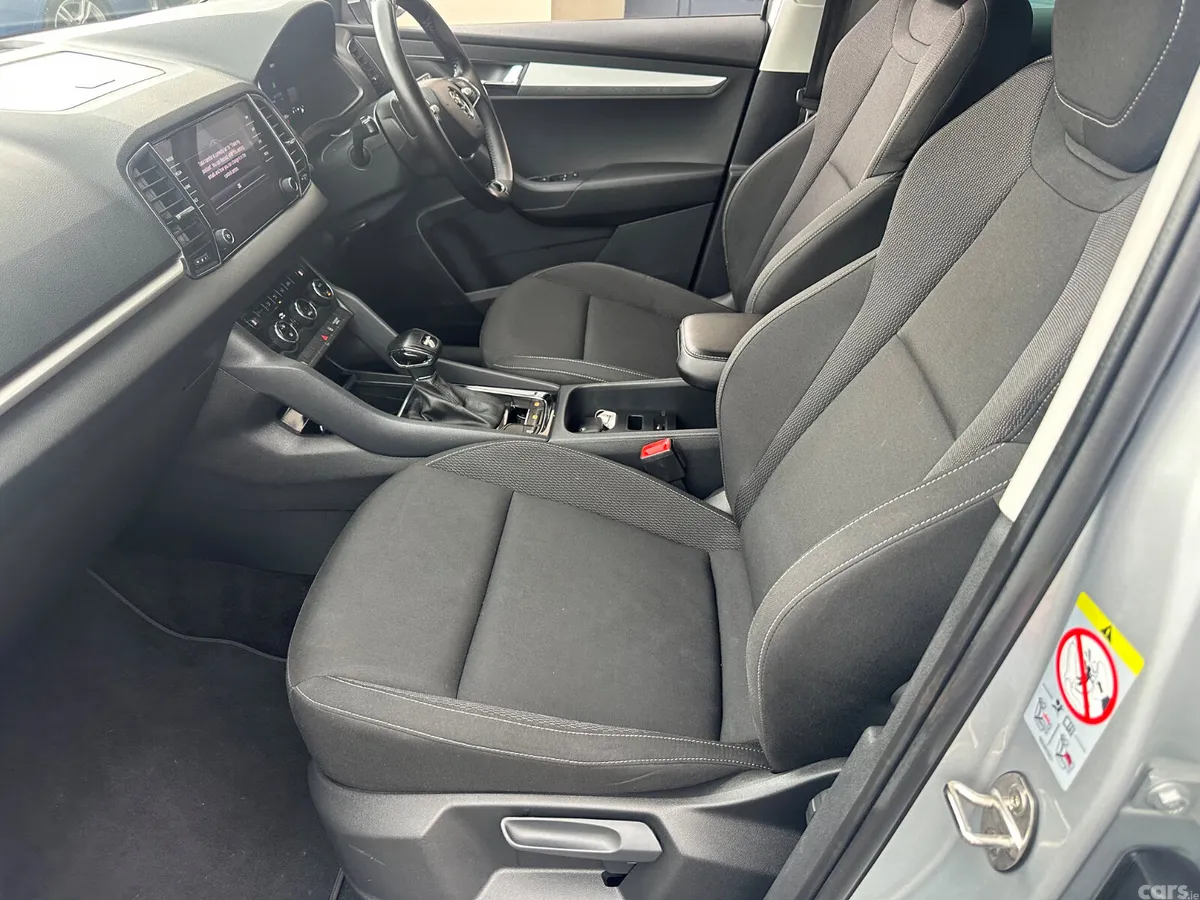 Skoda Karoq SUV, Diesel, 2023, Silver