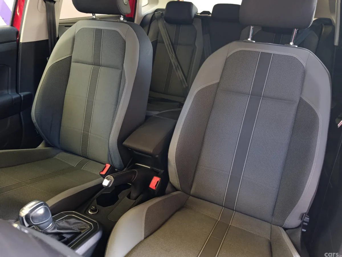 Volkswagen Polo Hatchback, Petrol, 2019, Red
