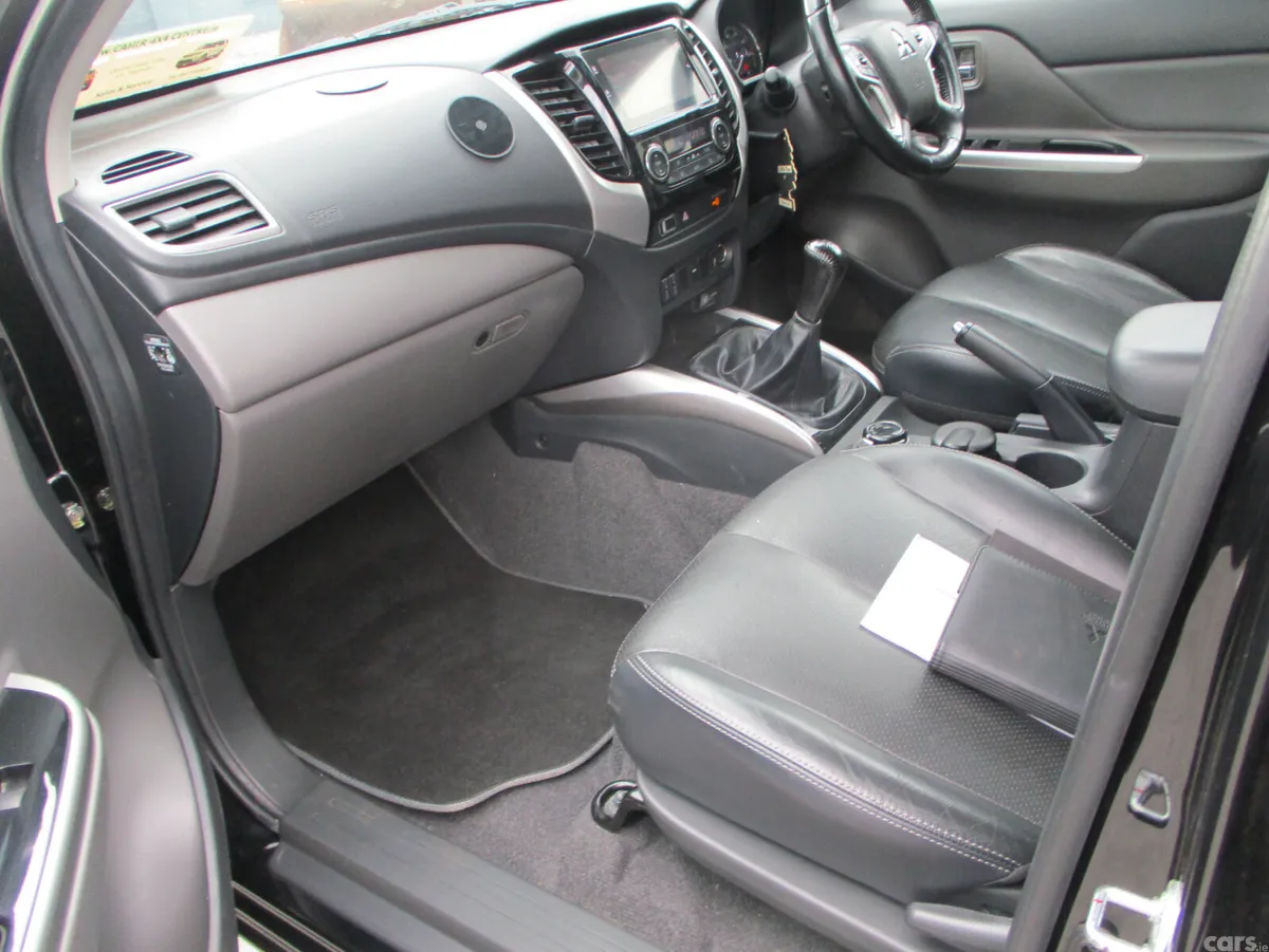 Mitsubishi L200 Pick Up, Diesel, 2019, Black