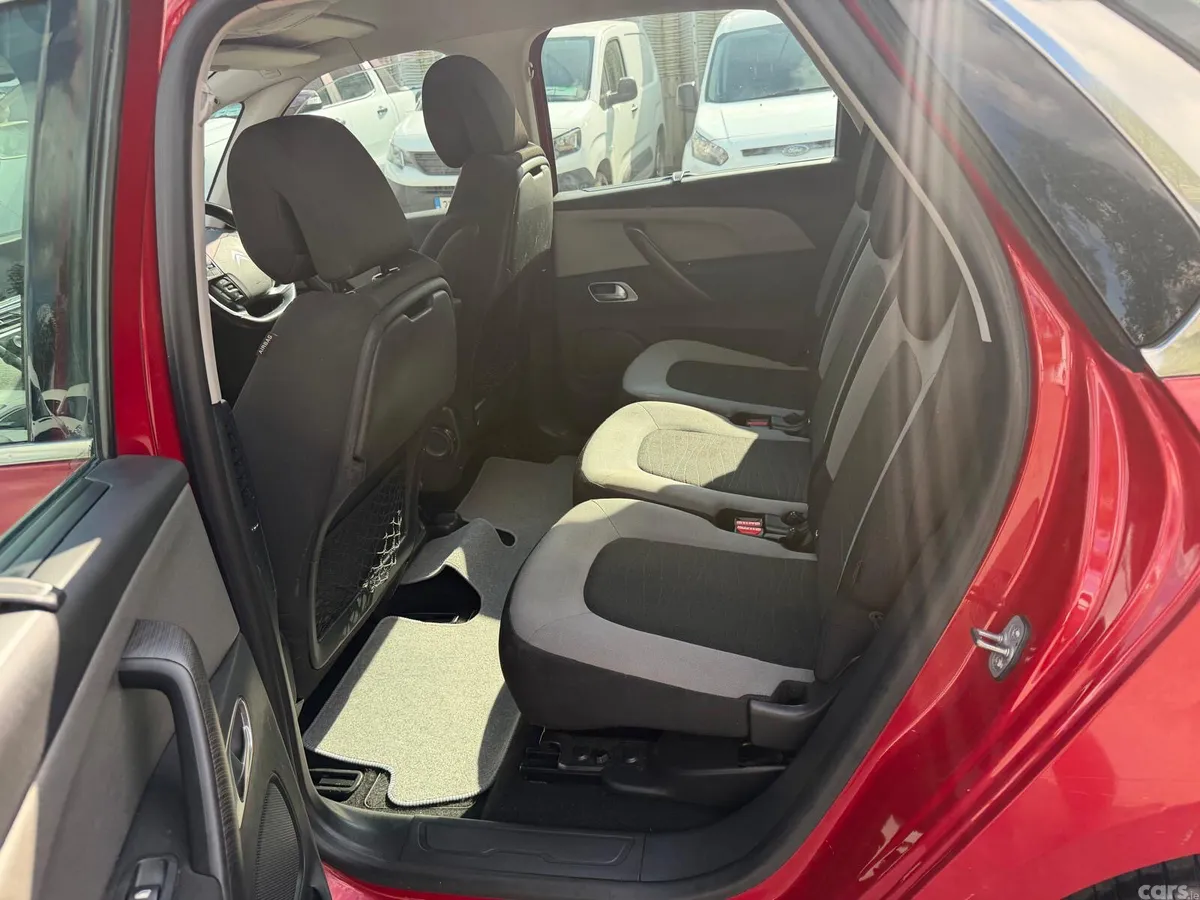Citroen C4 Picasso MPV, Diesel, 2013, Red