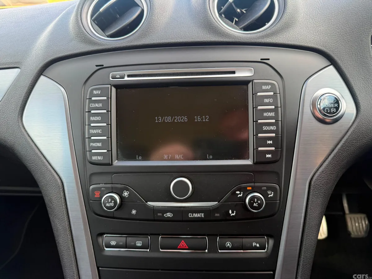 Ford Mondeo Hatchback, Diesel, 2014, Grey