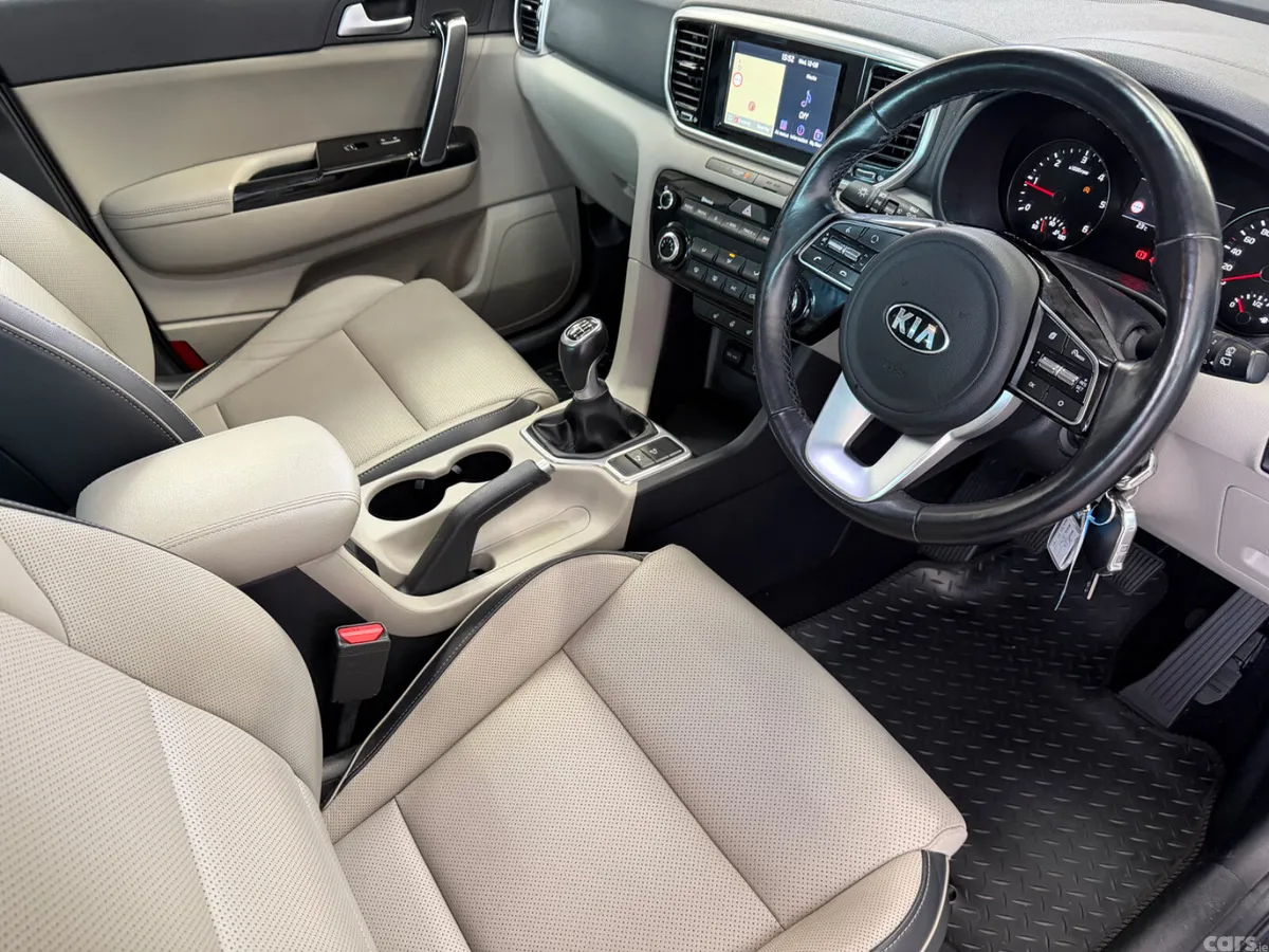 Kia Sportage SUV, Diesel, 2020, Blue