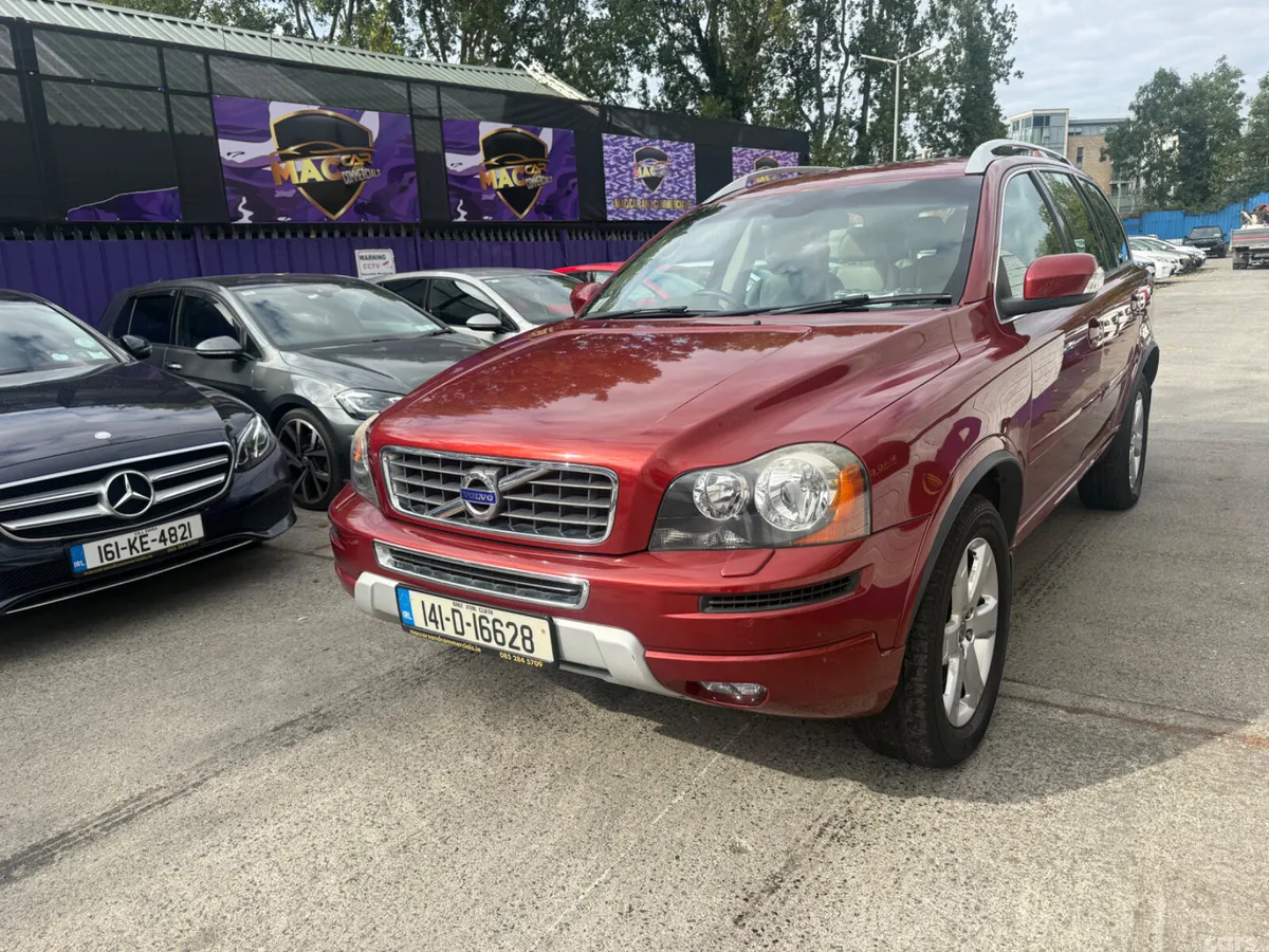 Volvo XC90 SUV, Diesel, 2014, Red