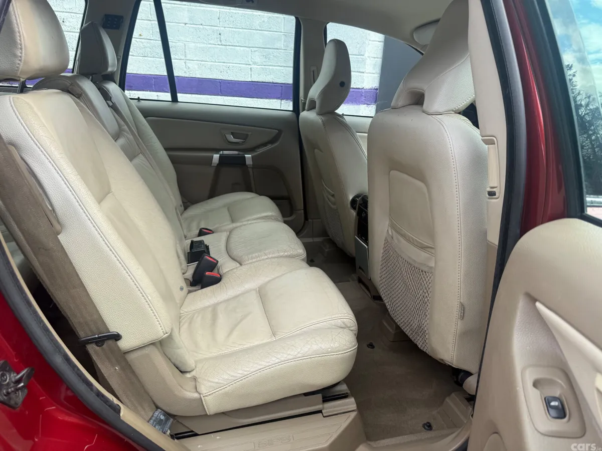 Volvo XC90 SUV, Diesel, 2014, Red