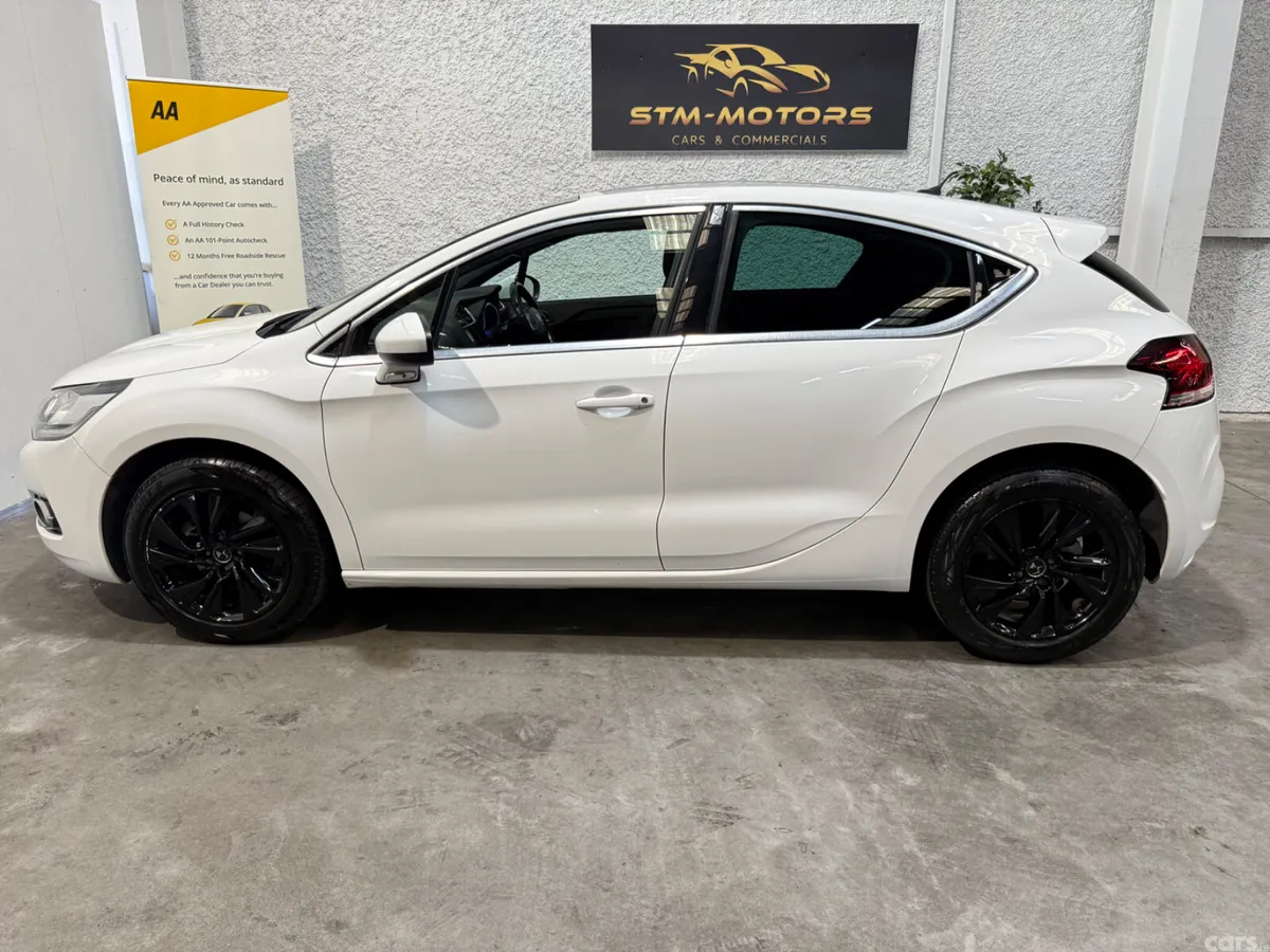 DS Automobiles DS 4 Hatchback, Petrol, 2016, White