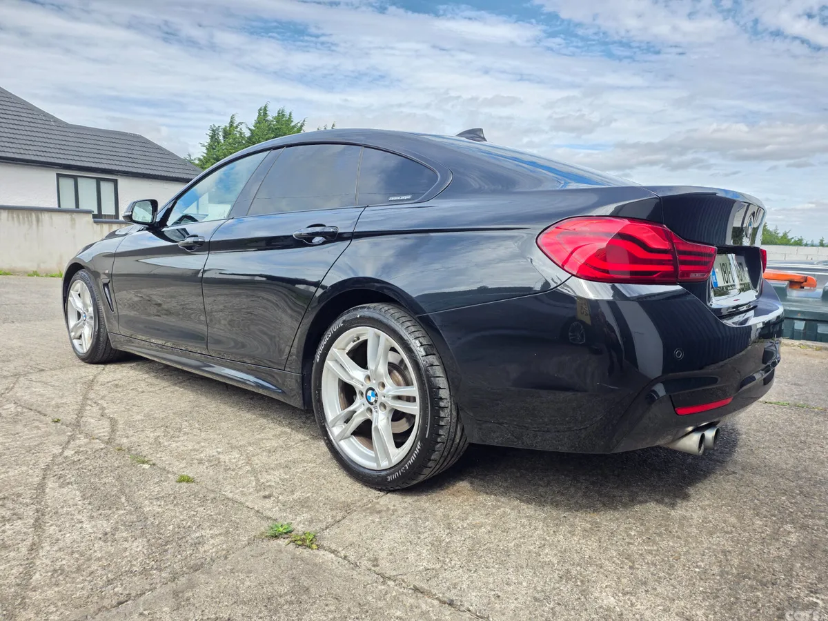 BMW 4-Series Coupe, Petrol, 2018, Black