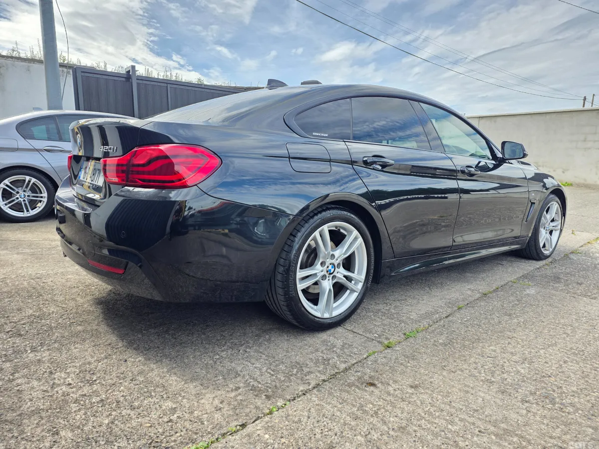 BMW 4-Series Coupe, Petrol, 2018, Black