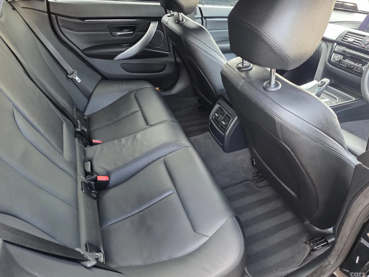 BMW 4-Series Coupe, Petrol, 2018, Black