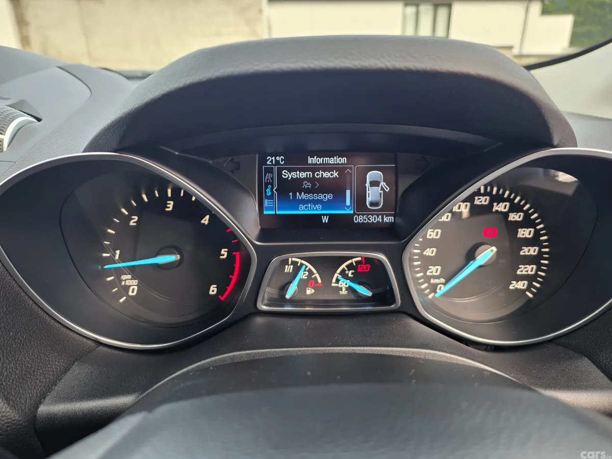 Ford Kuga SUV, Diesel, 2016, Silver