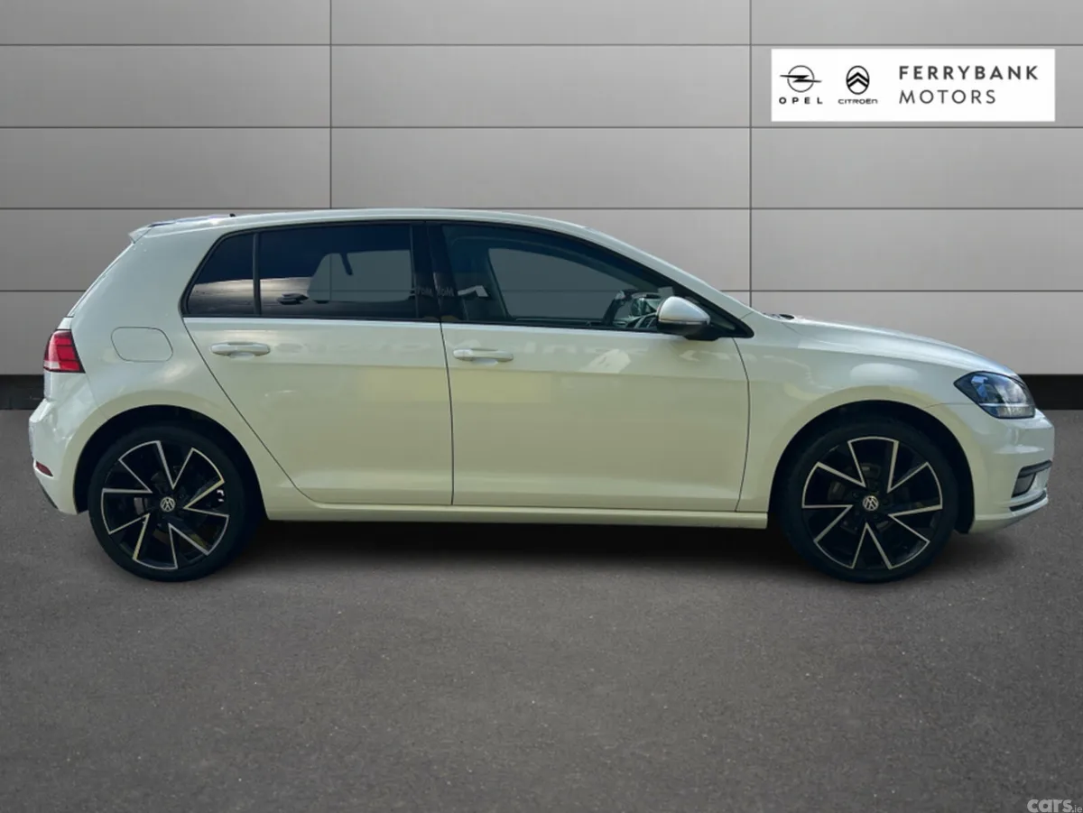 Volkswagen Golf Hatchback, Petrol, 2021, White