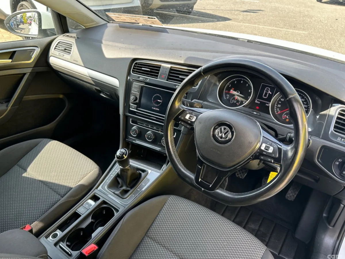 Volkswagen Golf Hatchback, Petrol, 2021, White