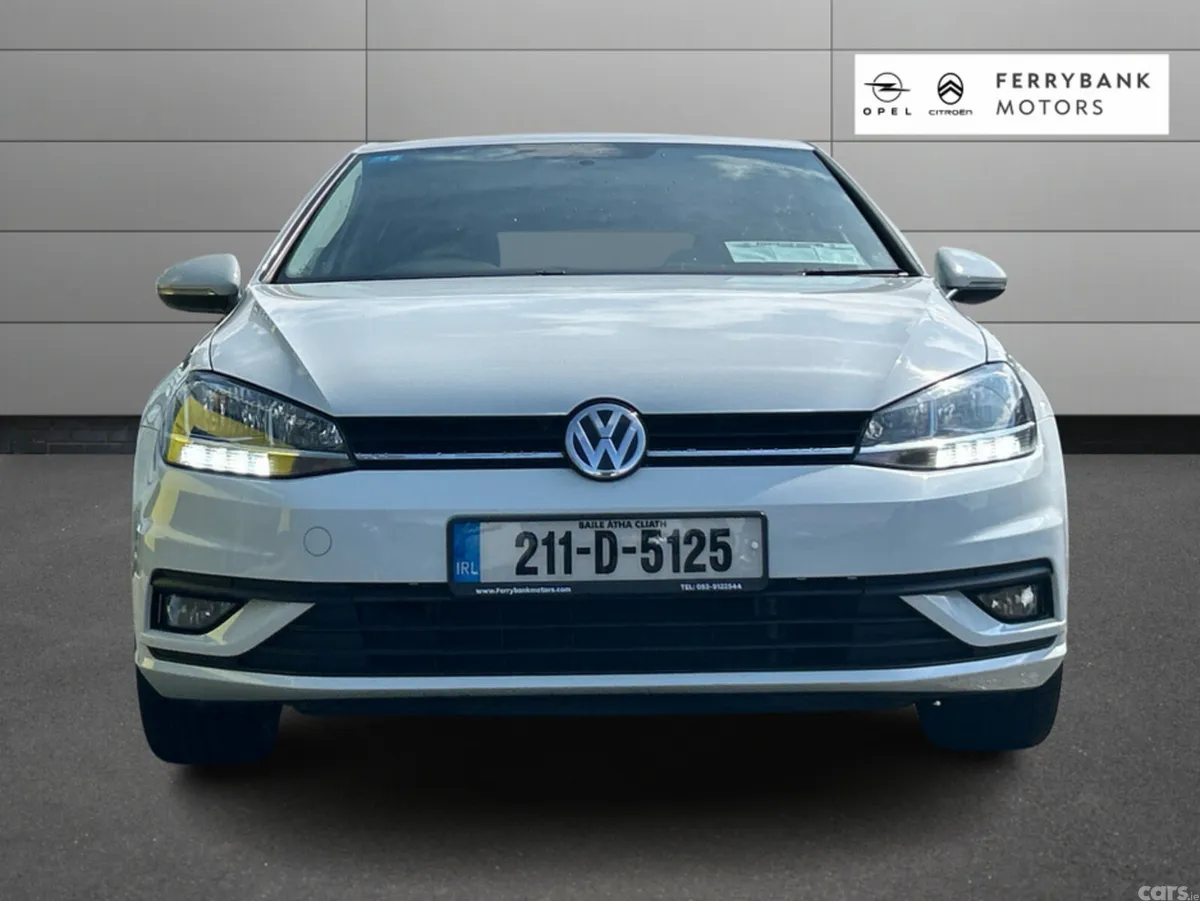 Volkswagen Golf Hatchback, Petrol, 2021, White
