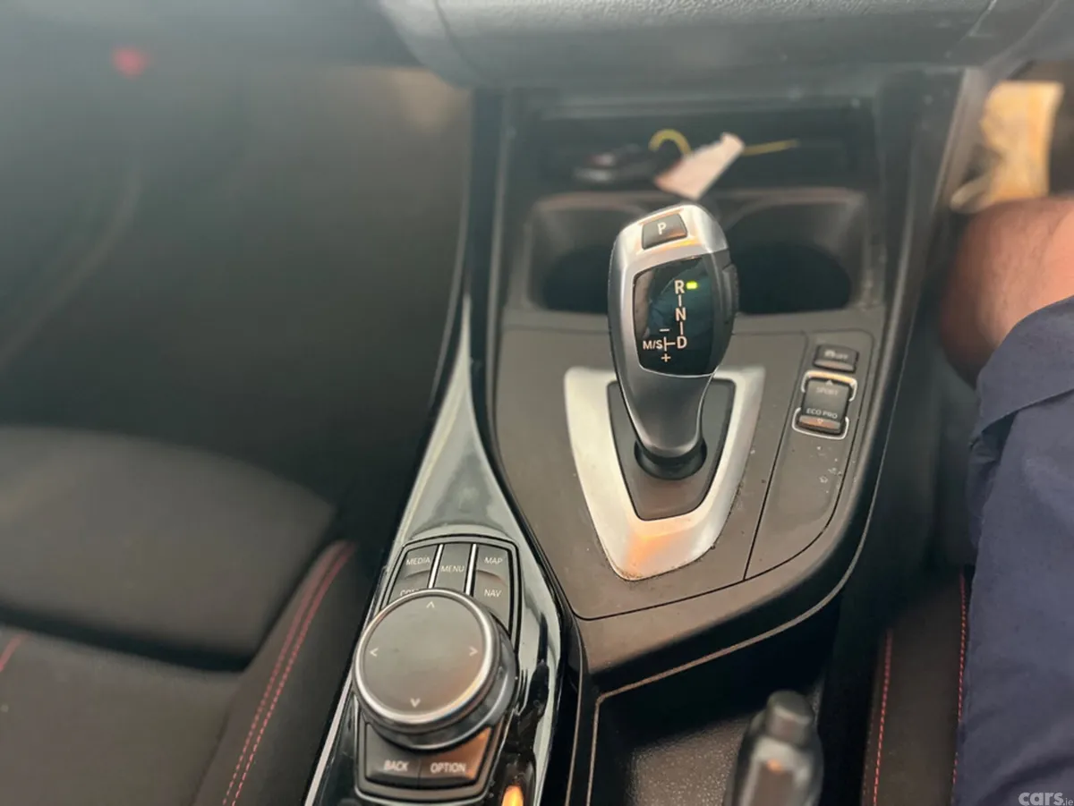 BMW 1-Series Hatchback, Petrol, 2017, White