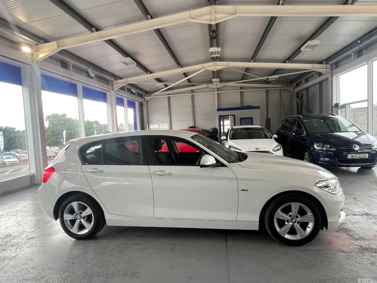BMW 1-Series Hatchback, Petrol, 2017, White