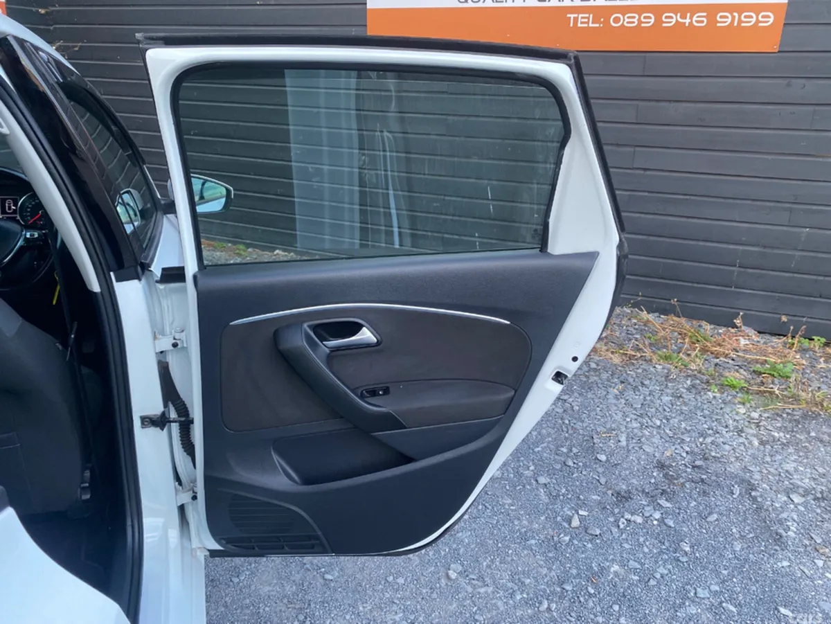 Volkswagen Polo Hatchback, Petrol, 2015, White
