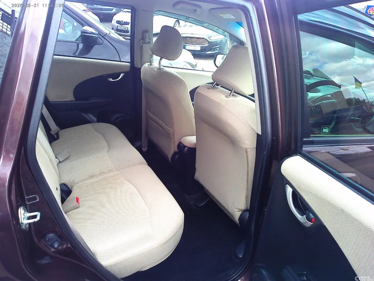Honda Fit Hatchback, Petrol Hybrid, 2013, Bronze