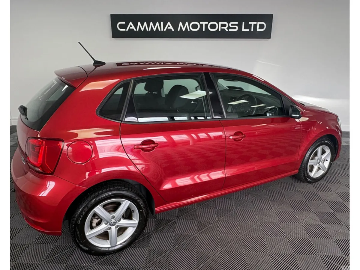 Volkswagen Polo Hatchback, Petrol, 2015, Orange